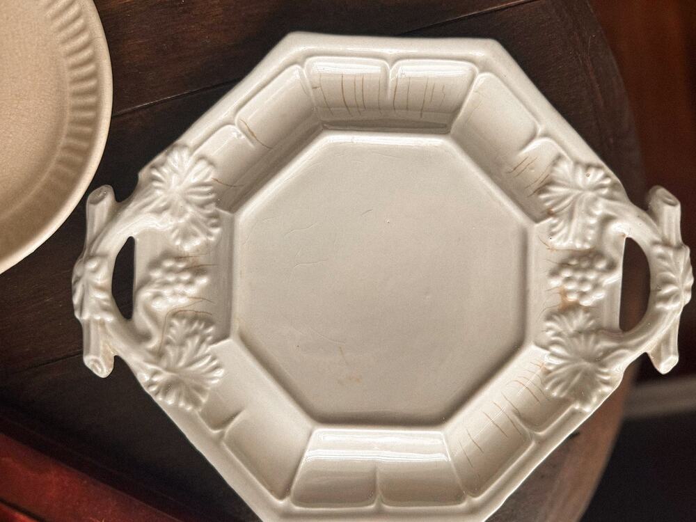Red Cliff Ironstone Grape Tureen Underplate Tray Octagonal White Replacement